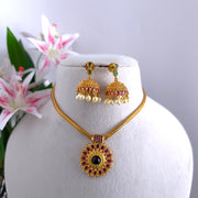 Non idol Pendant Chain set