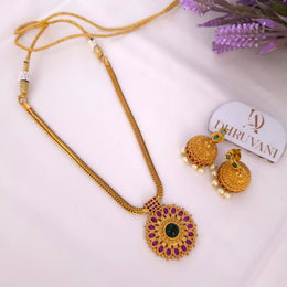 Non idol Pendant Chain set