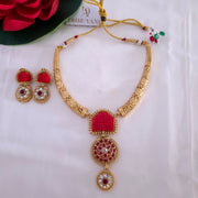 Hasli Necklace