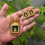 Temple chain set