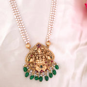 Lakshmi pearl haram