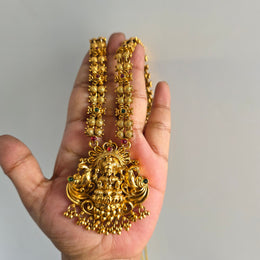 Devika haaram