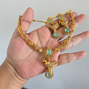 Kili Hasli Necklace