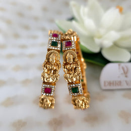 Devi square bead bangle