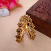 Non idol Kemp Flower Bangles