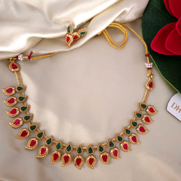 Moham Onam Necklace
