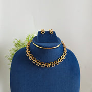 Diamond box necklace