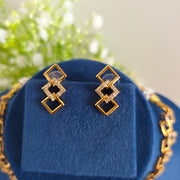 Diamond box necklace