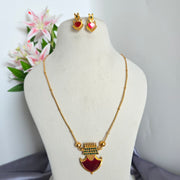 Palakka Pendant long chain