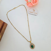 Lisa Diamond pendant chain