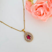 Lisa Diamond pendant chain