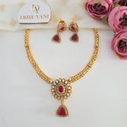 Hasli choker