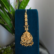 Parvathy White Gold Mangtikka