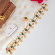 Flower layered coin choker