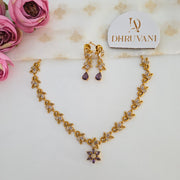 Flower pendant necklace