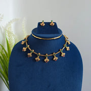 Disha necklace