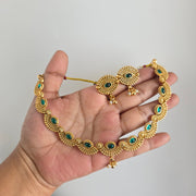 Vanya necklace Non idol