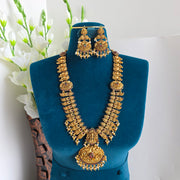 Vaibhavi lakshmi Haram