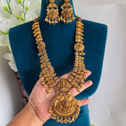 Vaibhavi lakshmi Haram