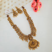 Vaibhavi lakshmi Haram