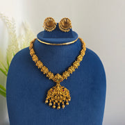 Lakshmi Priya Necklace