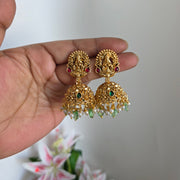 Padma lakshmi Matte gold haram