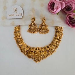 Annapurna  Necklace Gold