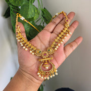 Non idol AD Chandbali necklace