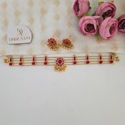 Flower choker