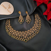 Laura Premium Diamond Necklace