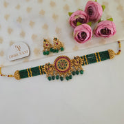 Peacock beads choker Non idol