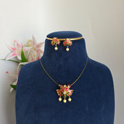 Jadau invisible necklace