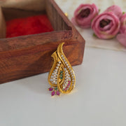 Saree pin non idol