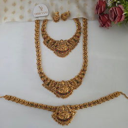 Aishwarya Lakshmi Bridal combo with Hipbelt