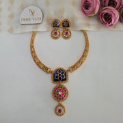 Ayra Blue Hasli necklace