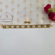 Flora Choker