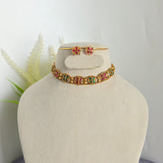 Flora Choker